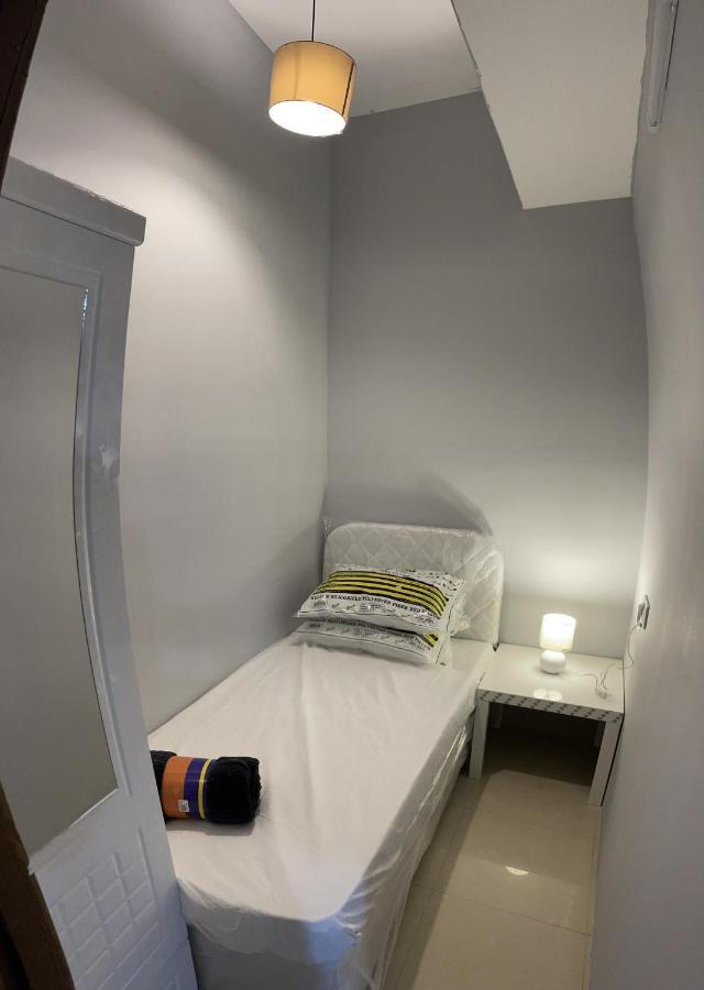 Albarsha 1 Hostel By Phm Dubai Dış mekan fotoğraf