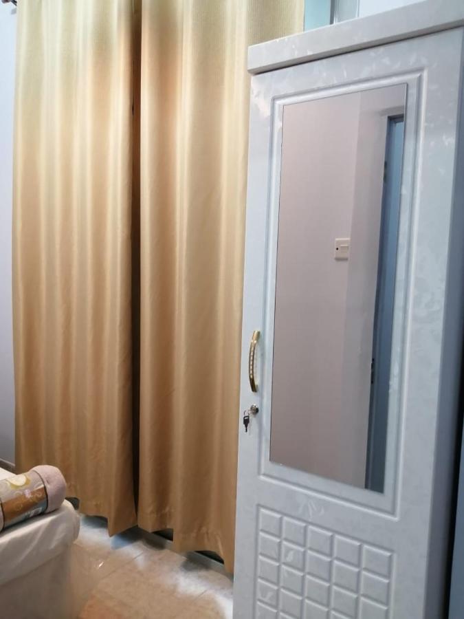 Albarsha 1 Hostel By Phm Dubai Dış mekan fotoğraf