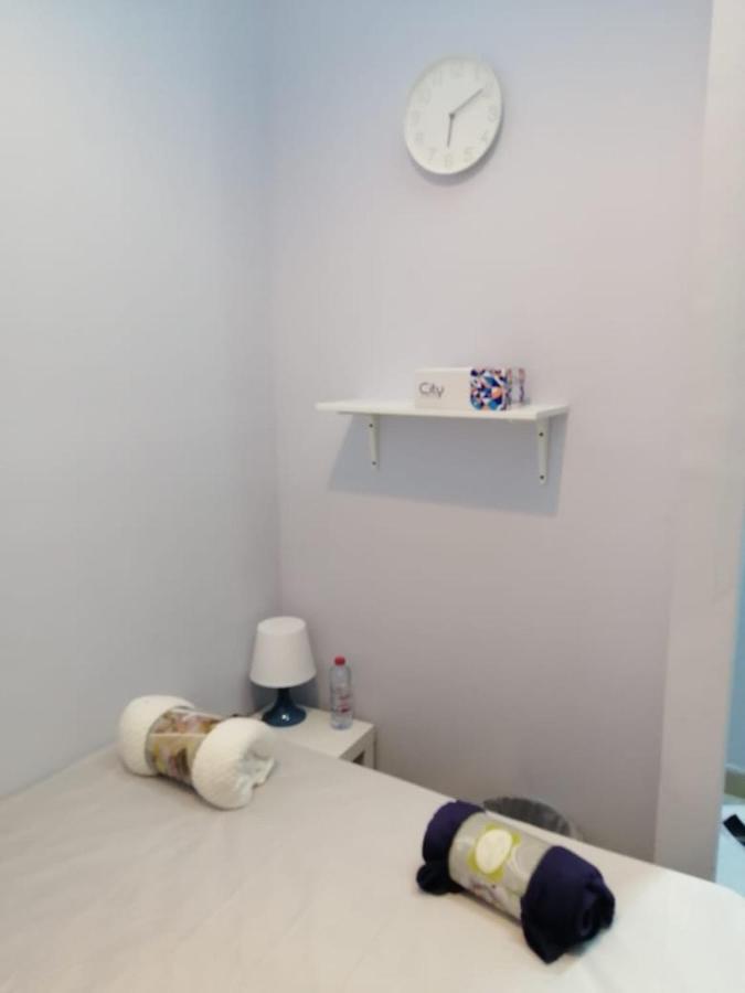 Albarsha 1 Hostel By Phm Dubai Dış mekan fotoğraf